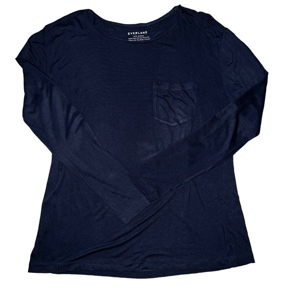Everlane Basics T-Shirt Set (3) in White, Navy Blue, & Teal Size Medium - Picture 5 of 11
